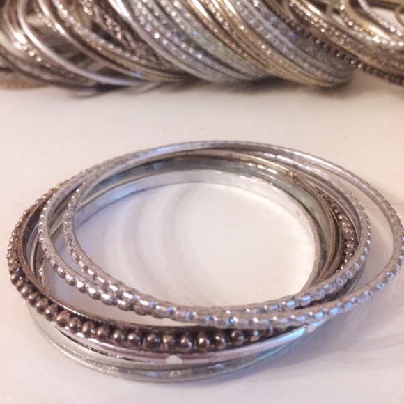 20+ Mixed Silver Bangles - Picture 2 of 3